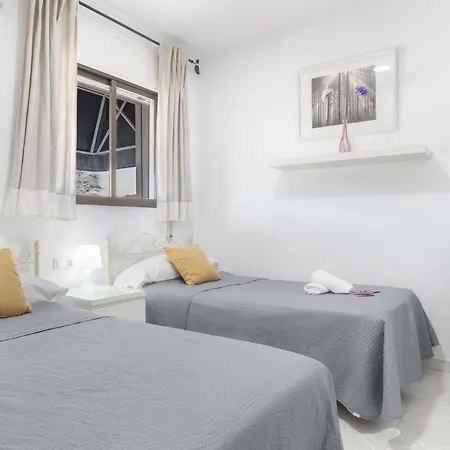 Pensjonat Avenida 3*