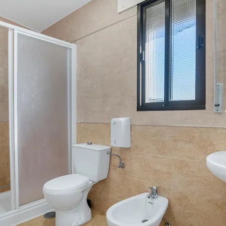 Avenida Гостьовий будинок