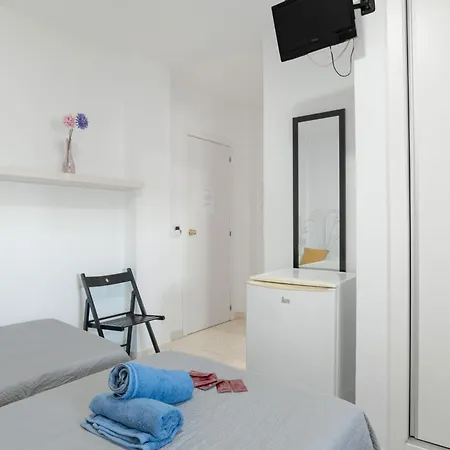 Avenida 3* Коніль-де-ла-Фронтера