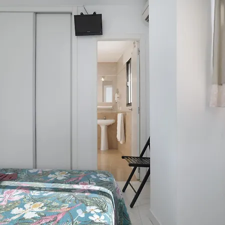 게스트하우스 Avenida 3*