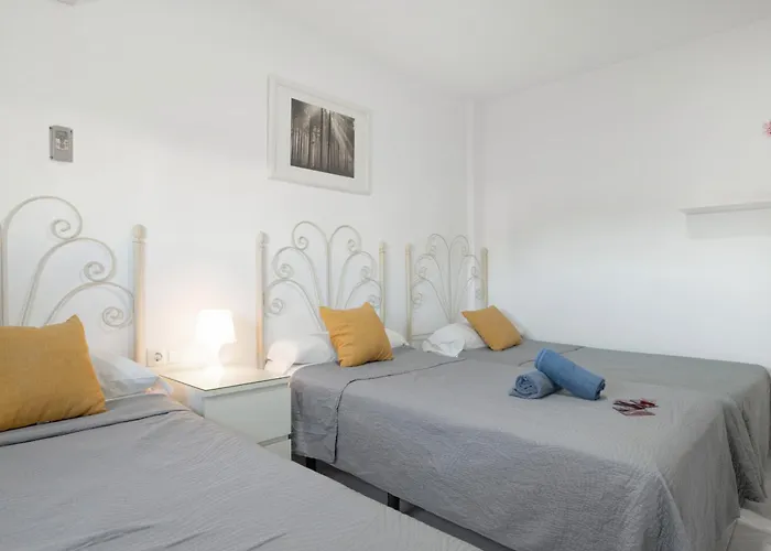 Gæstehus Avenida 3*