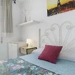 Avenida Guest house