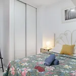 招待所 Avenida 科尼尔-德拉弗龙特拉