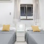 Avenida 3* 科尼尔-德拉弗龙特拉