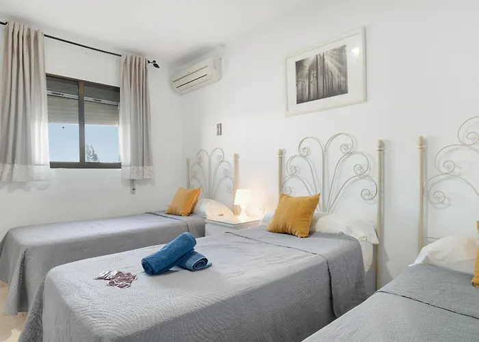 Pensjonat Avenida 3*