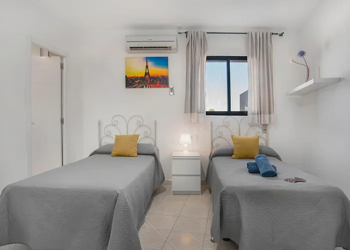 Pensjonat Avenida 3*